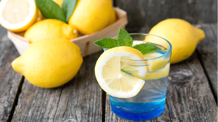 Como perder peso con agua con limón, Clinic Tech
